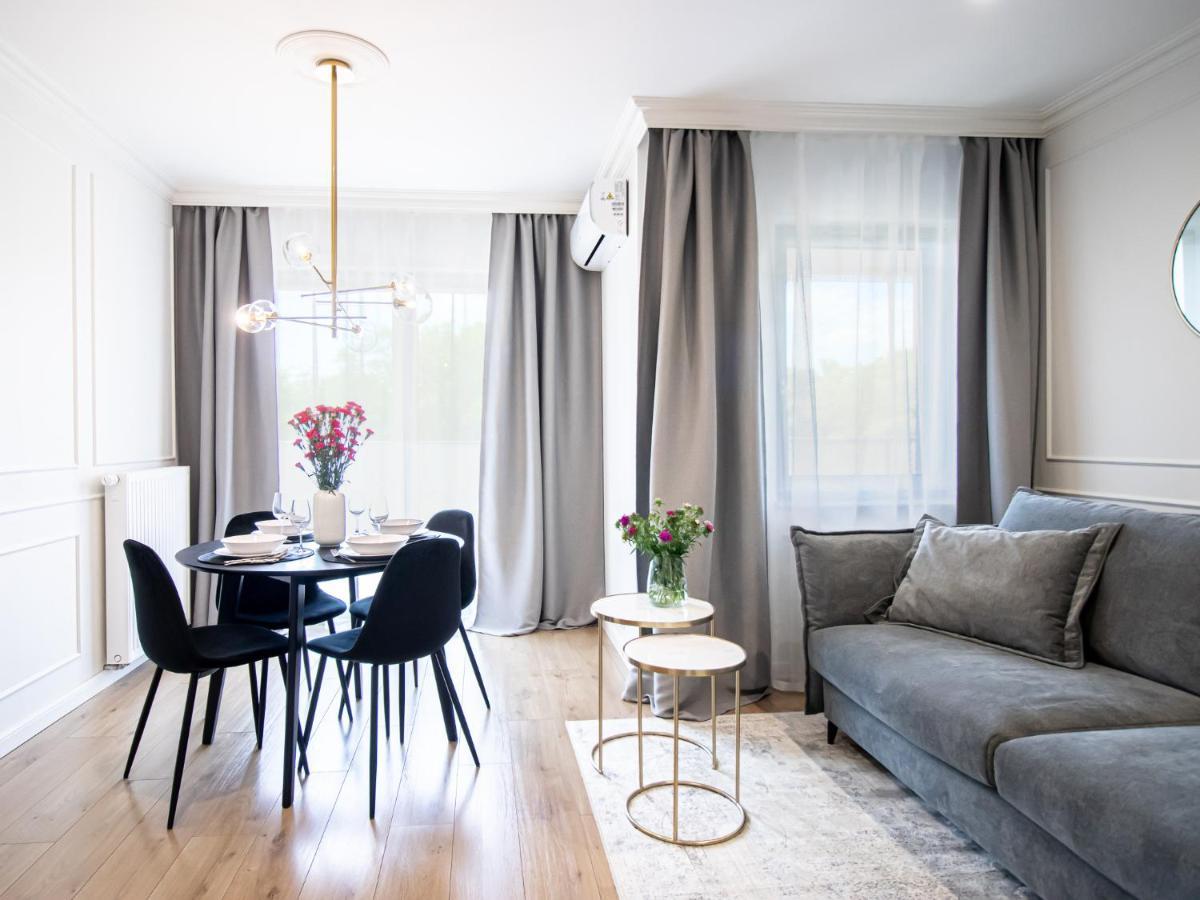 Golden Star Apartment Краков Экстерьер фото