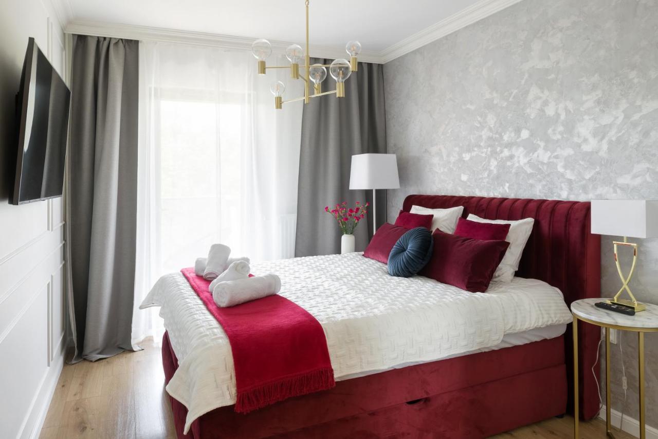 Golden Star Apartment Краков Экстерьер фото